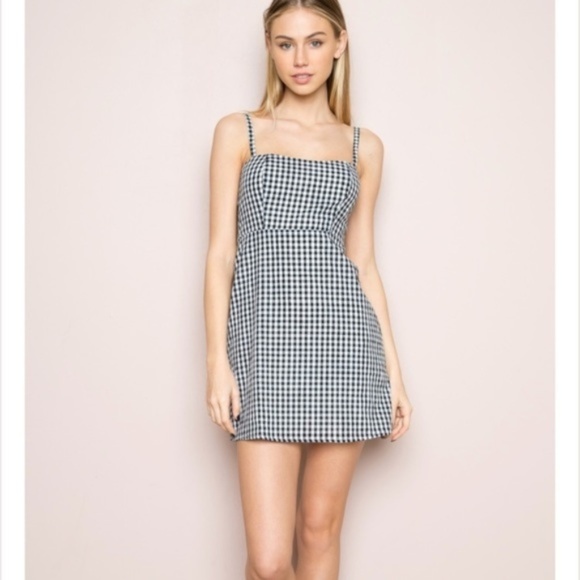 brandy melville burgundy dress